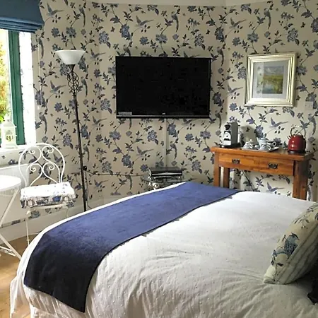 Tullybeggs Otel